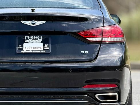 Used 2018 Genesis G80 3.8 w/ Option Group 02 image 16