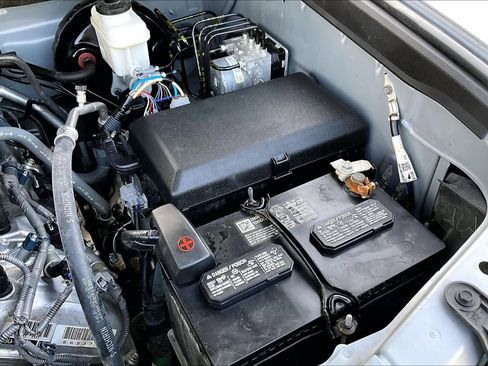 Used 2021 Toyota Tundra SR5 w/ Trail Edition image 33