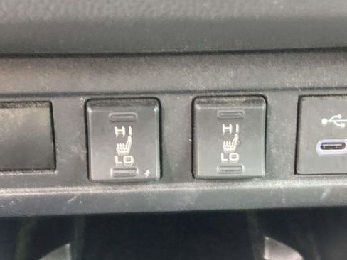 Used 2024 Toyota Corolla Cross AWD Hybrid w/ Convenience Package image 15