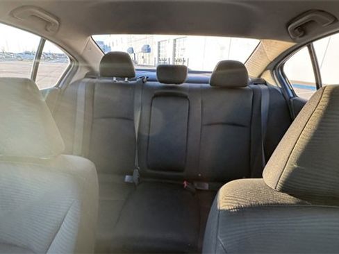 Used 2015 Honda Accord LX image 32