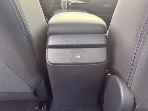 New 2026 Nissan Sentra SV w/ SV Convenience Package FWD image 31