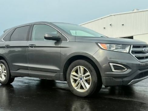 Used 2016 Ford Edge SEL w/ Equipment Group 201A AWD/4WD image 3