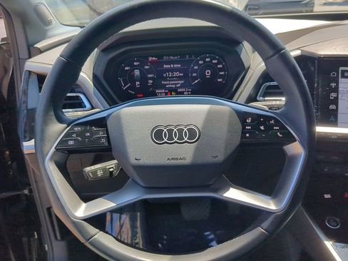 Used 2023 Audi Q4 e-tron Premium Plus RWD image 31