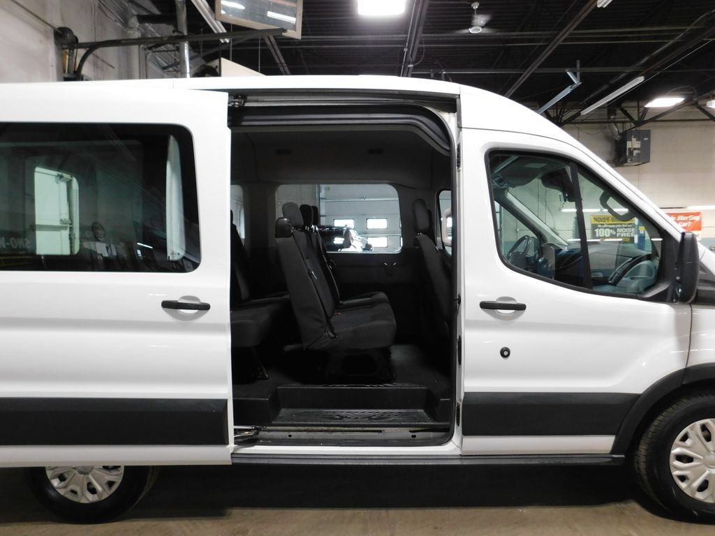 Used 2018 Ford Transit 150 XLT RWD image 21