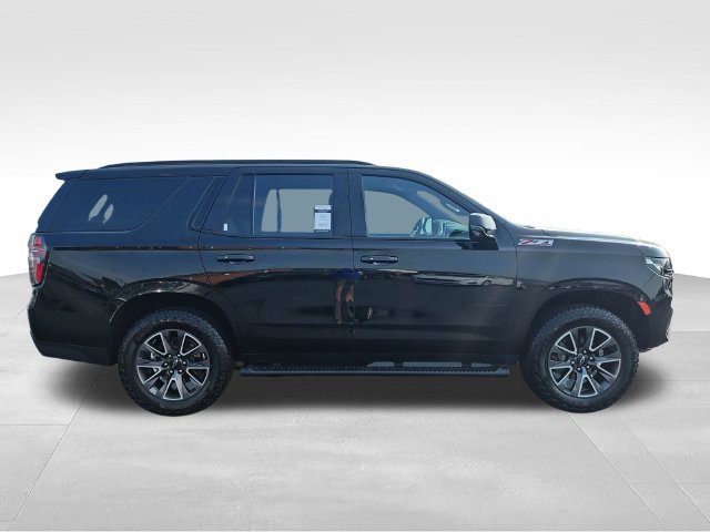 Used 2024 Chevrolet Tahoe Z71 w/ Luxury Package AWD/4WD image 6