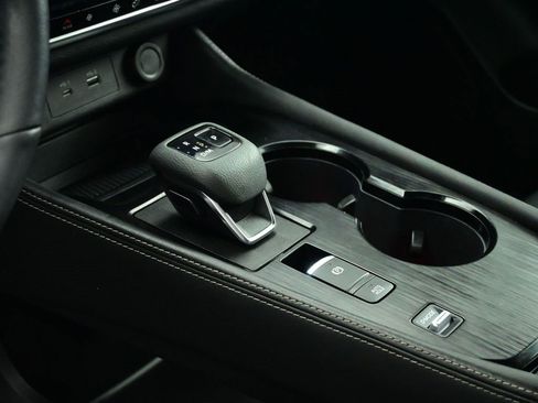 Used 2023 Nissan Rogue SL w/ SL Premium Package image 20