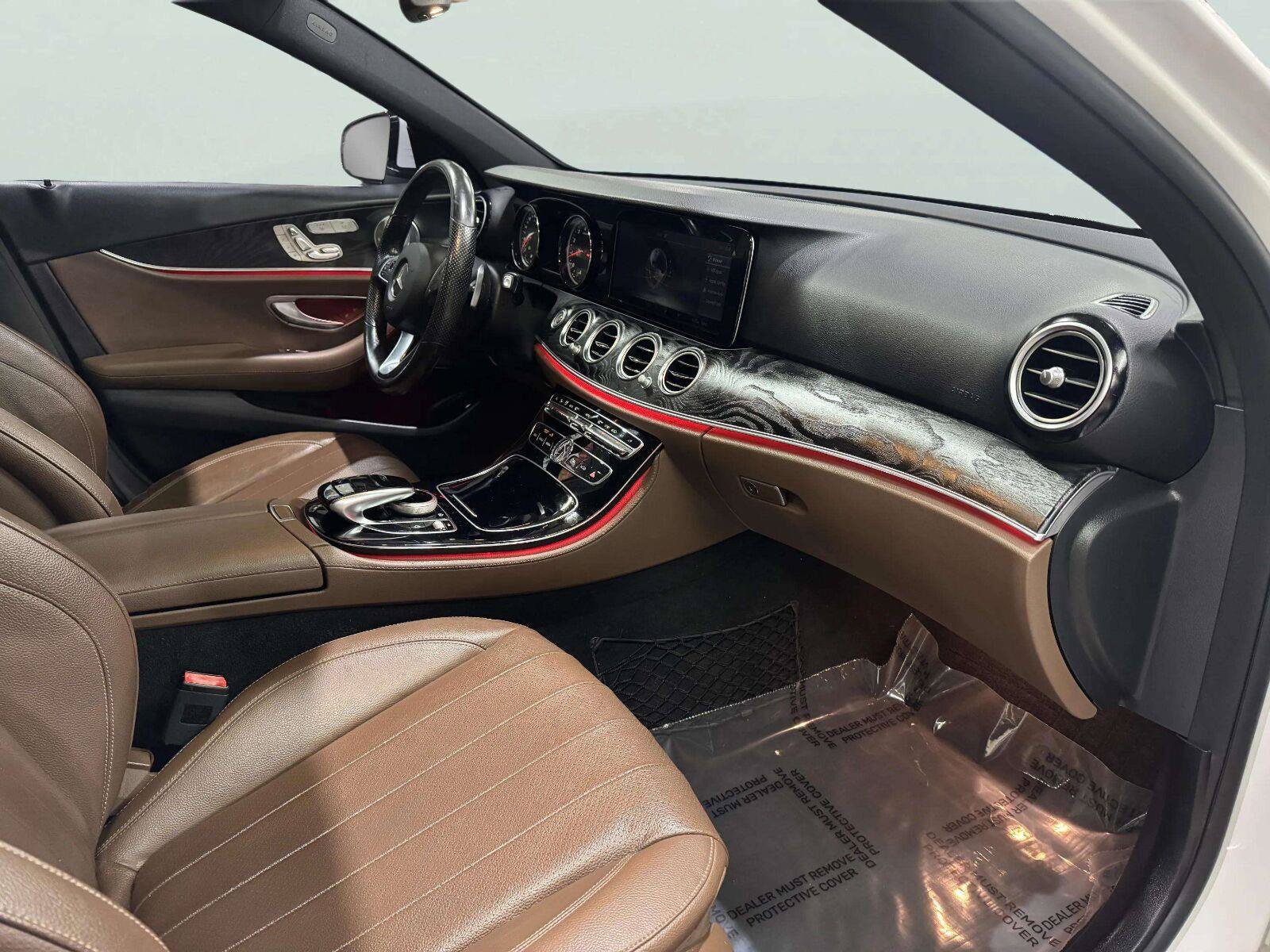 Used 2017 Mercedes-Benz E 300 4MATIC image 24