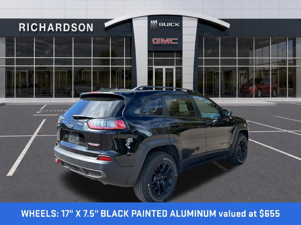 Used 2019 Jeep Cherokee Trailhawk w/ Cold Weather Group AWD/4WD image 3