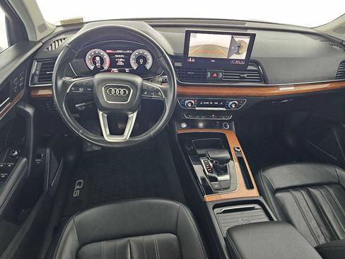 Used 2021 Audi Q5 2.0T Premium Plus w/ Premium Plus Package AWD/4WD image 18