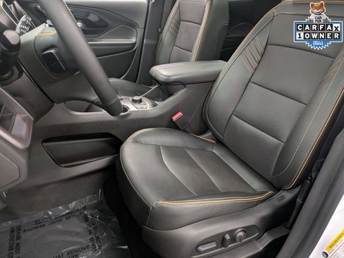 Used 2023 GMC Terrain AT4 w/ Infotainment Package II AWD/4WD image 11