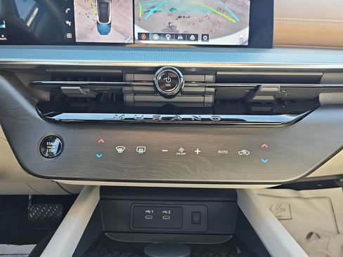 New 2026 Nissan Murano Platinum w/ Cargo Package AWD/4WD image 28