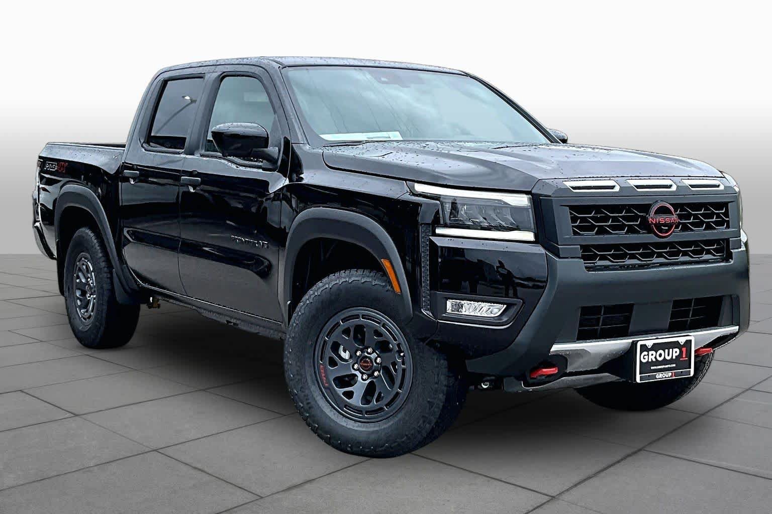 New 2027 Nissan Frontier PRO-4X AWD/4WD image 2