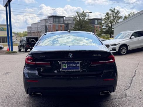 Used 2023 BMW 530i xDrive w/ Convenience Package AWD/4WD image 5