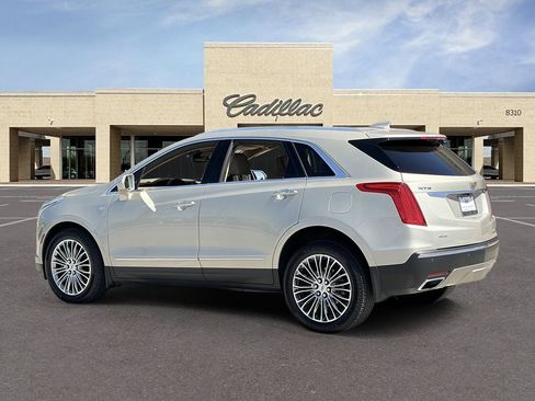 Used 2017 Cadillac XT5 Platinum AWD/4WD image 7