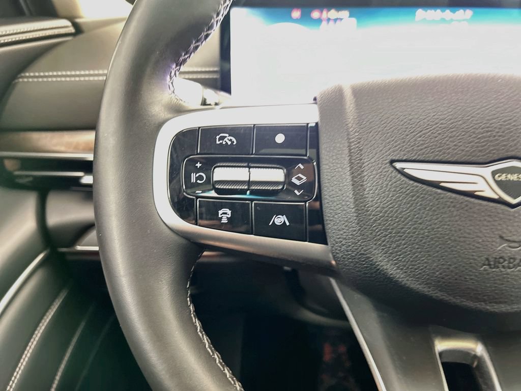 Used 2025 Genesis GV80 2.5T Advanced AWD/4WD image 11