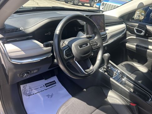 Certified 2022 Jeep Compass Limited w/ Elite Group image 15