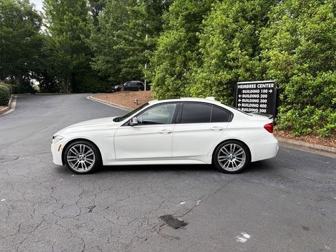 Used 2017 BMW 340i Sedan RWD image 5