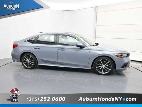 Used 2024 Honda Civic Touring image 13