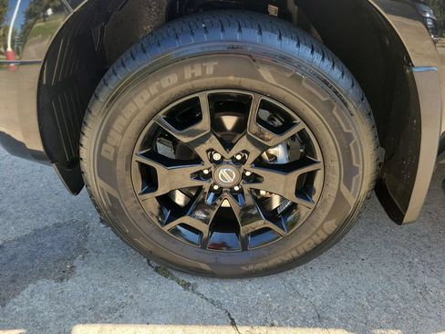 Used 2021 Nissan Frontier SV w/ Midnight Edition Floor Mats RWD image 32