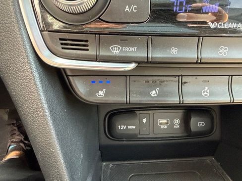 Used 2020 Hyundai Santa Fe Limited AWD/4WD image 20