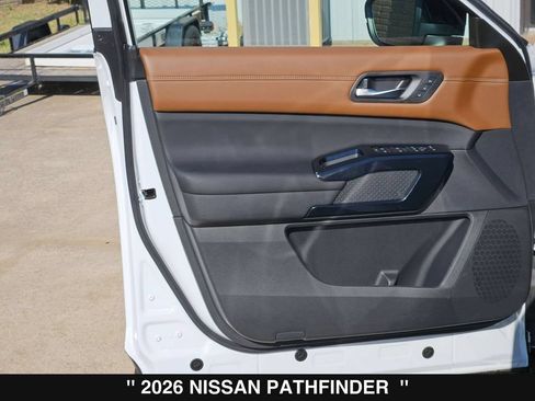 New 2026 Nissan Pathfinder Platinum w/ Accent Package FWD image 14