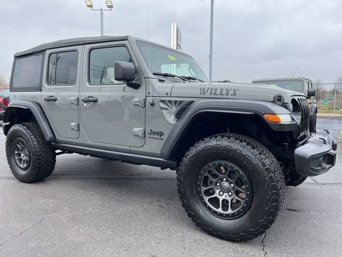 Used 2022 Jeep Wrangler Unlimited Willys image 45