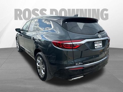 Used 2019 Buick Enclave Avenir w/ Avenir Technology Package image 6