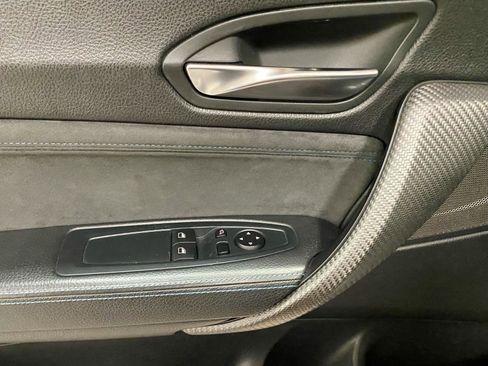 Used 2017 BMW M2 RWD image 13