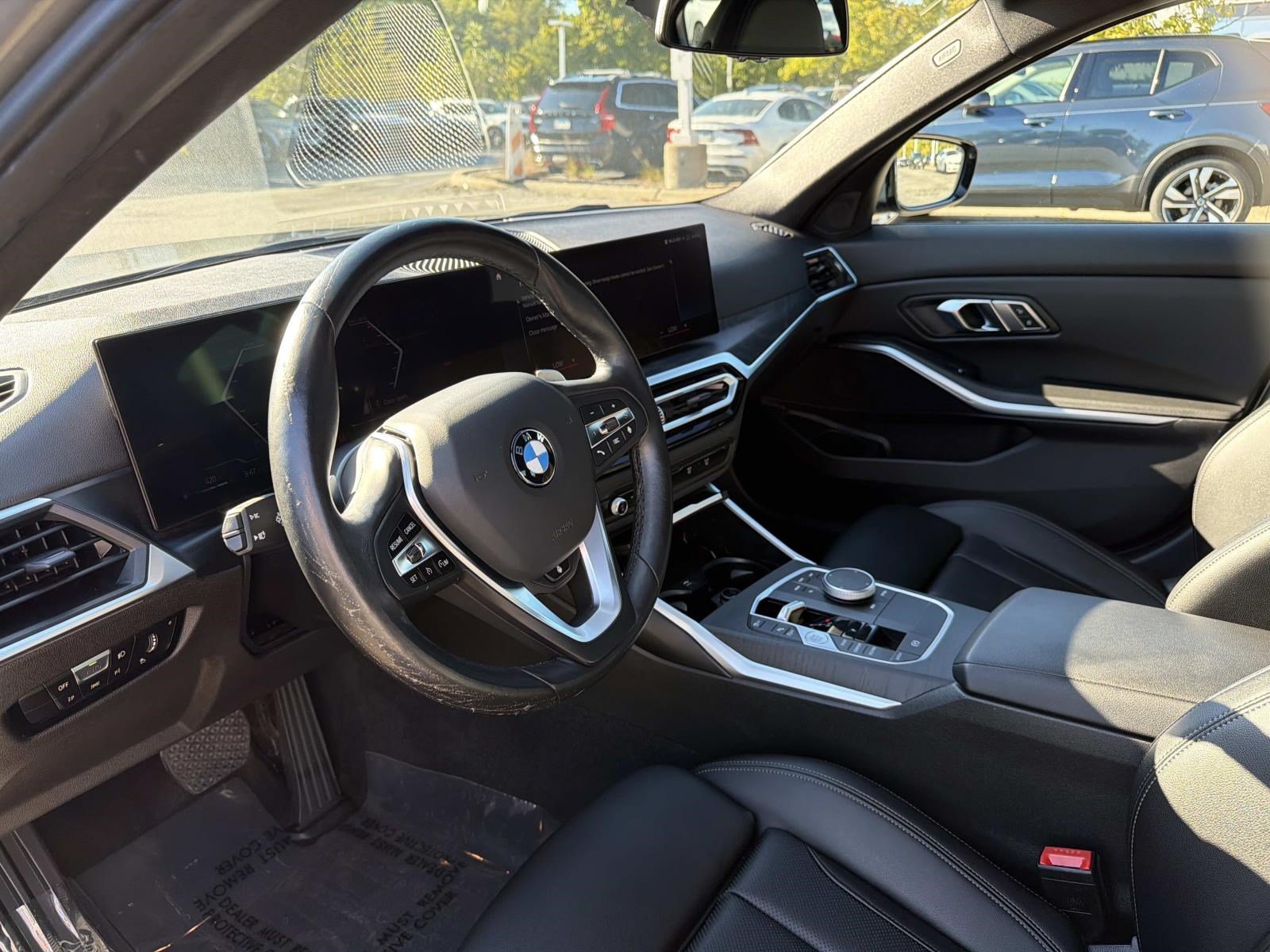 Certified 2023 BMW 330i xDrive Sedan w/ Convenience Package AWD/4WD image 40