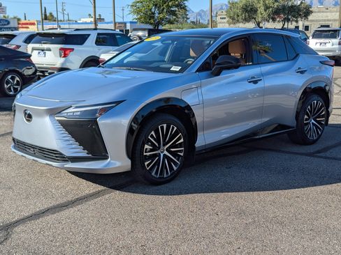 Used 2023 Lexus RZ 450e Premium w/ Accessory Package (Z1) image 5