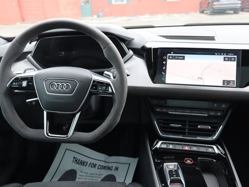 Used 2022 Audi e-tron GT Premium Plus w/ Performance Package image 12