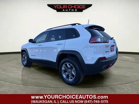 Used 2019 Jeep Cherokee Trailhawk w/ Cold Weather Group AWD/4WD image 3
