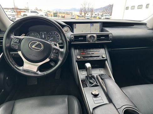 Used 2017 Lexus IS 300 AWD w/ Navigation System Package image 8