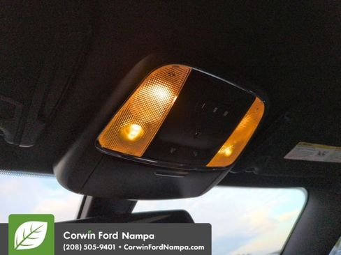 Used 2017 Dodge Charger R/T RWD image 21