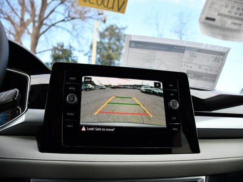 New 2026 Volkswagen Taos SEL image 14