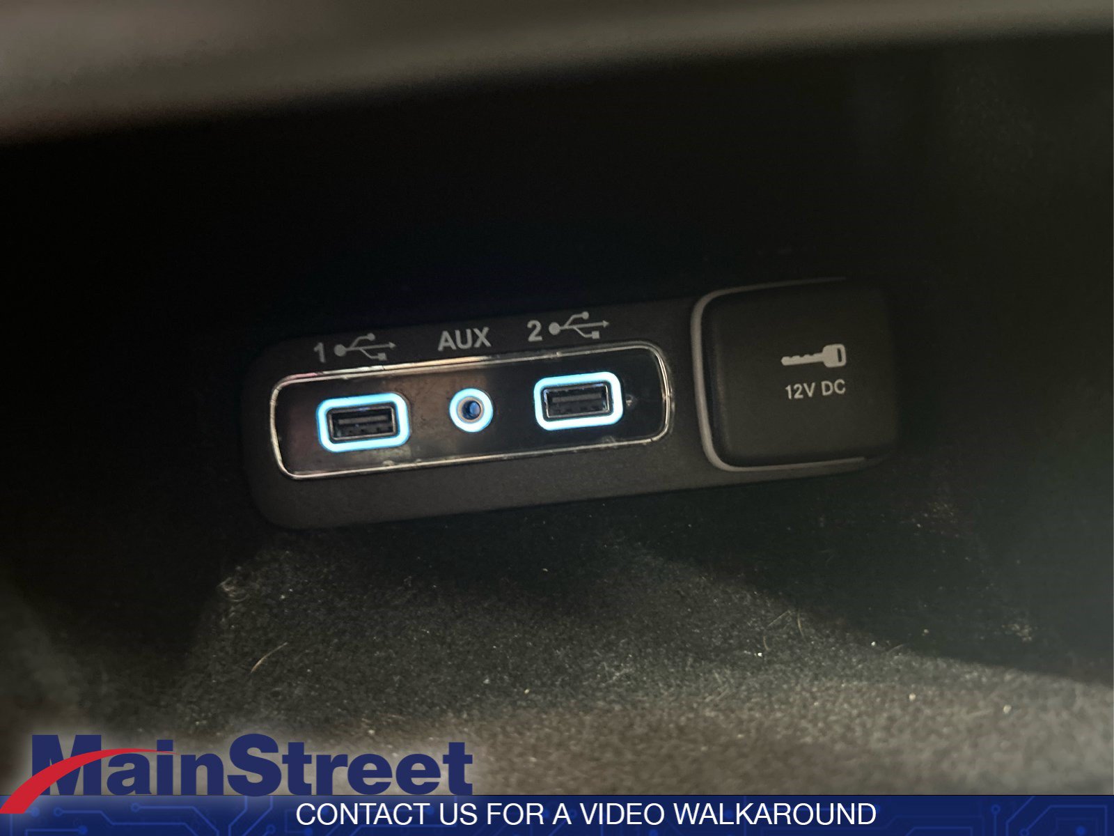 Used 2021 Jeep Grand Cherokee Overland AWD/4WD image 36
