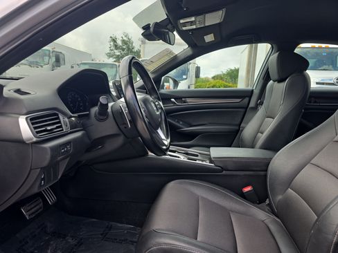 Used 2020 Honda Accord Sport image 24