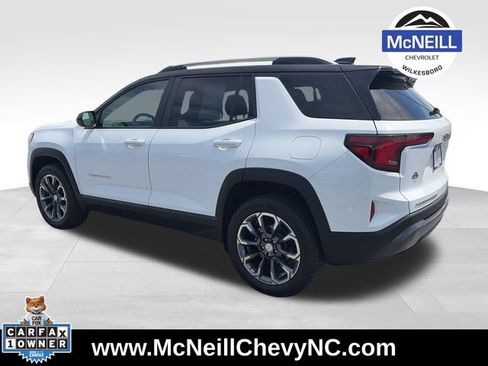 Used 2025 GMC Terrain Elevation w/ Elevation Premium Package AWD/4WD image 6