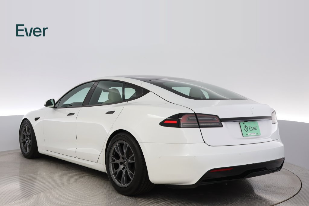 Used 2023 Tesla Model S Standard Range AWD/4WD image 17