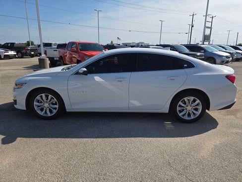 Used 2023 Chevrolet Malibu LT FWD image 7