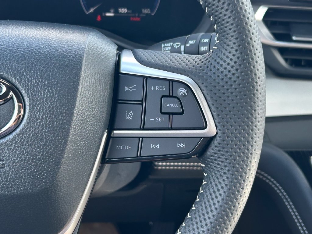 Certified 2026 Toyota Sienna XSE AWD/4WD image 44