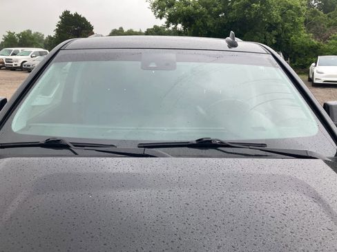 Used 2019 GMC Yukon SLT RWD image 12