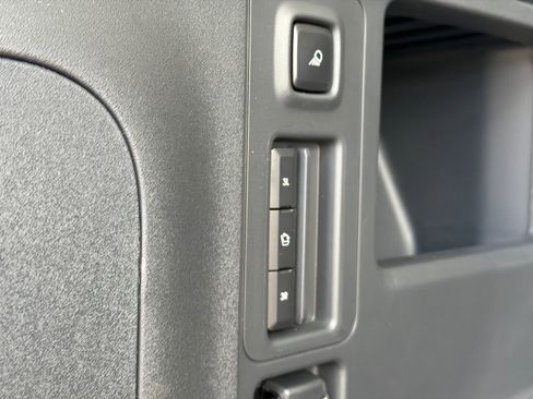 New 2026 Lincoln Navigator L Reserve AWD/4WD image 10