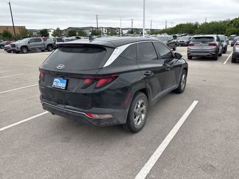 Used 2023 Hyundai Tucson SE FWD image 5