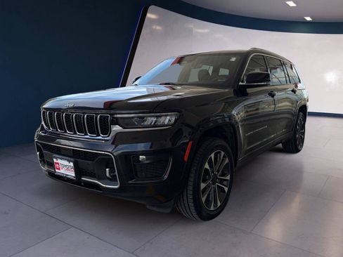 Used 2024 Jeep Grand Cherokee L Overland w/ Trailer Tow Package AWD/4WD image 1