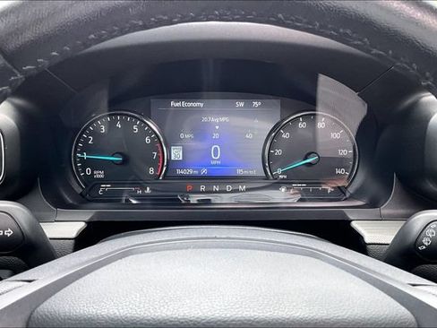 Used 2020 Ford Explorer XLT w/ Equipment Group 202A AWD/4WD image 22