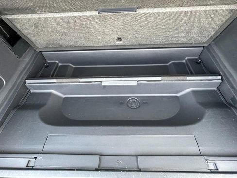 Used 2025 Ford Expedition Max Active image 18