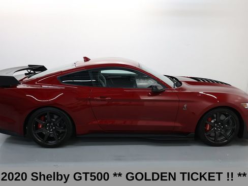 Used 2020 Ford Mustang Shelby GT500 w/ Carbon Fiber Track Pack RWD image 4