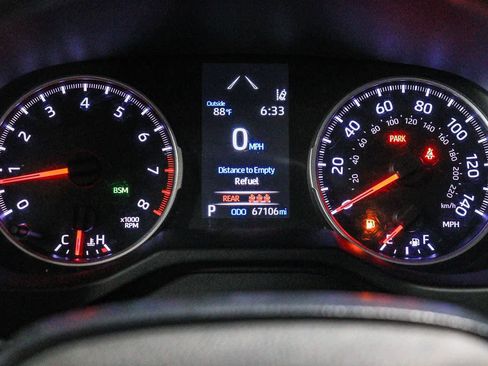 Certified 2019 Toyota RAV4 XLE w/ Convenience Package FWD image 27