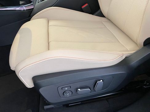 New 2026 BMW X3 xDrive30 w/ Premium Package image 12